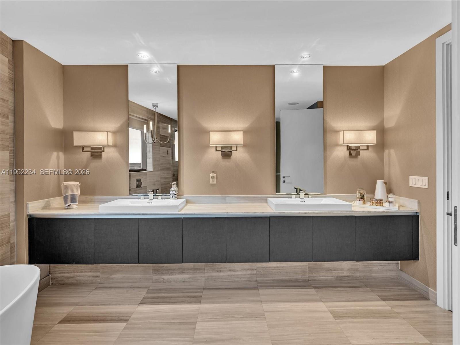 image Echo Aventura28