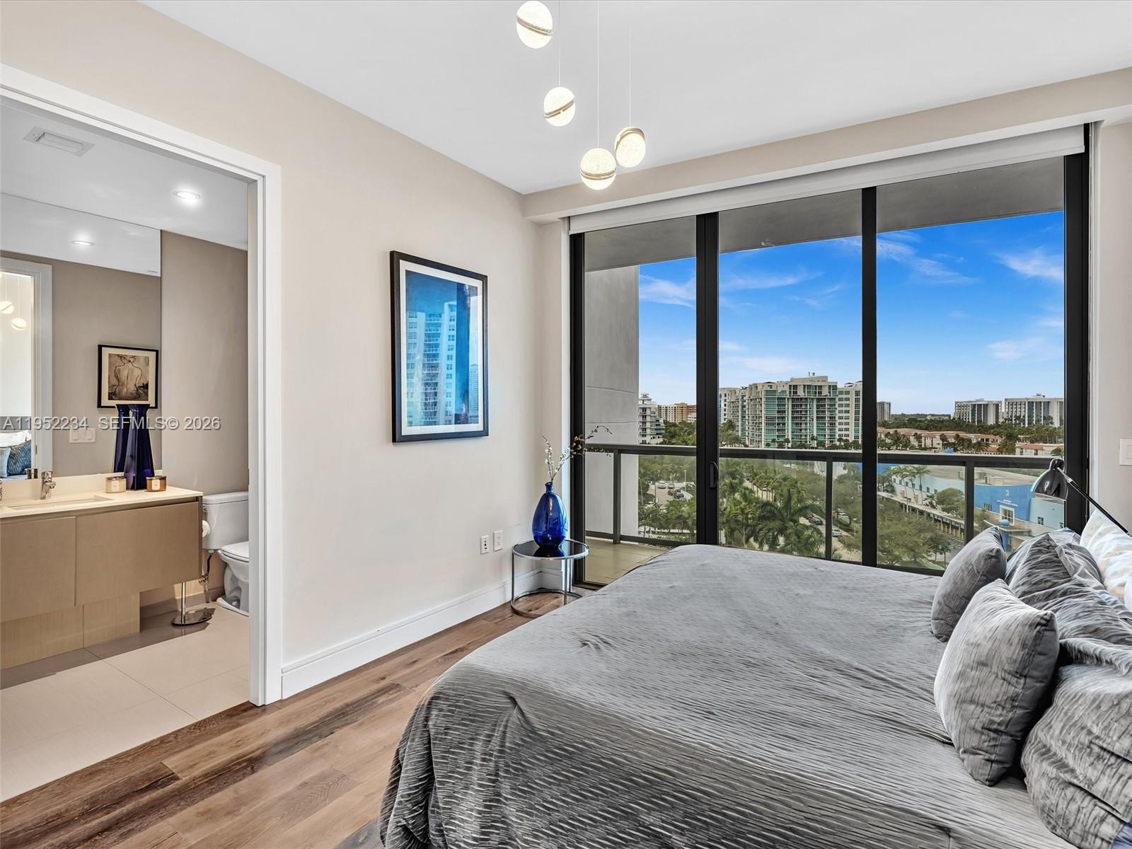 image Echo Aventura32