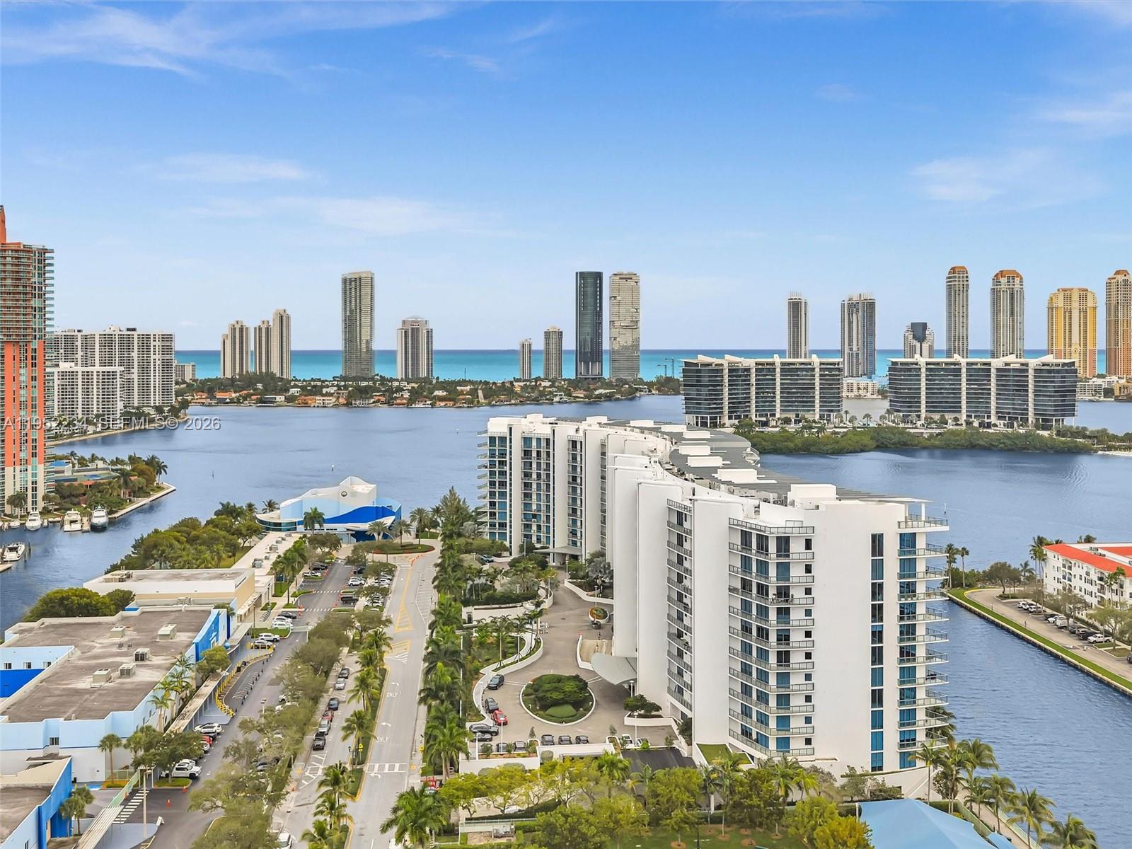 image Echo Aventura74