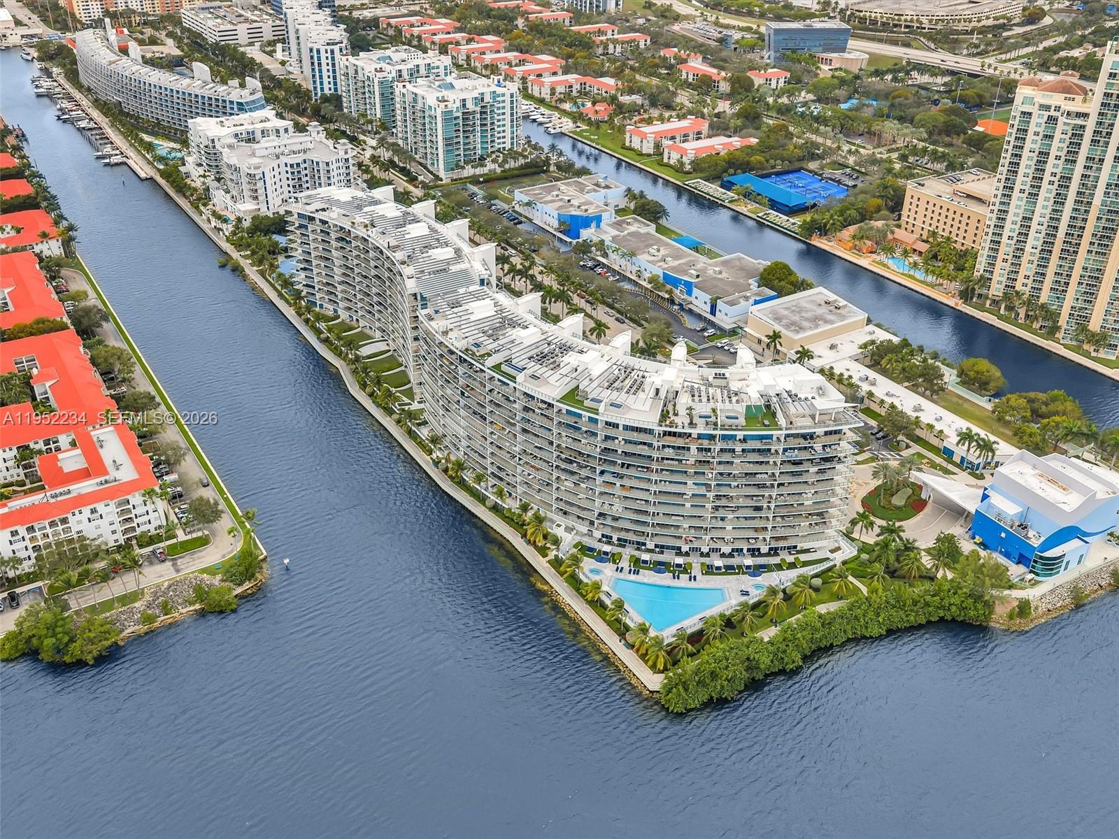 image Echo Aventura80