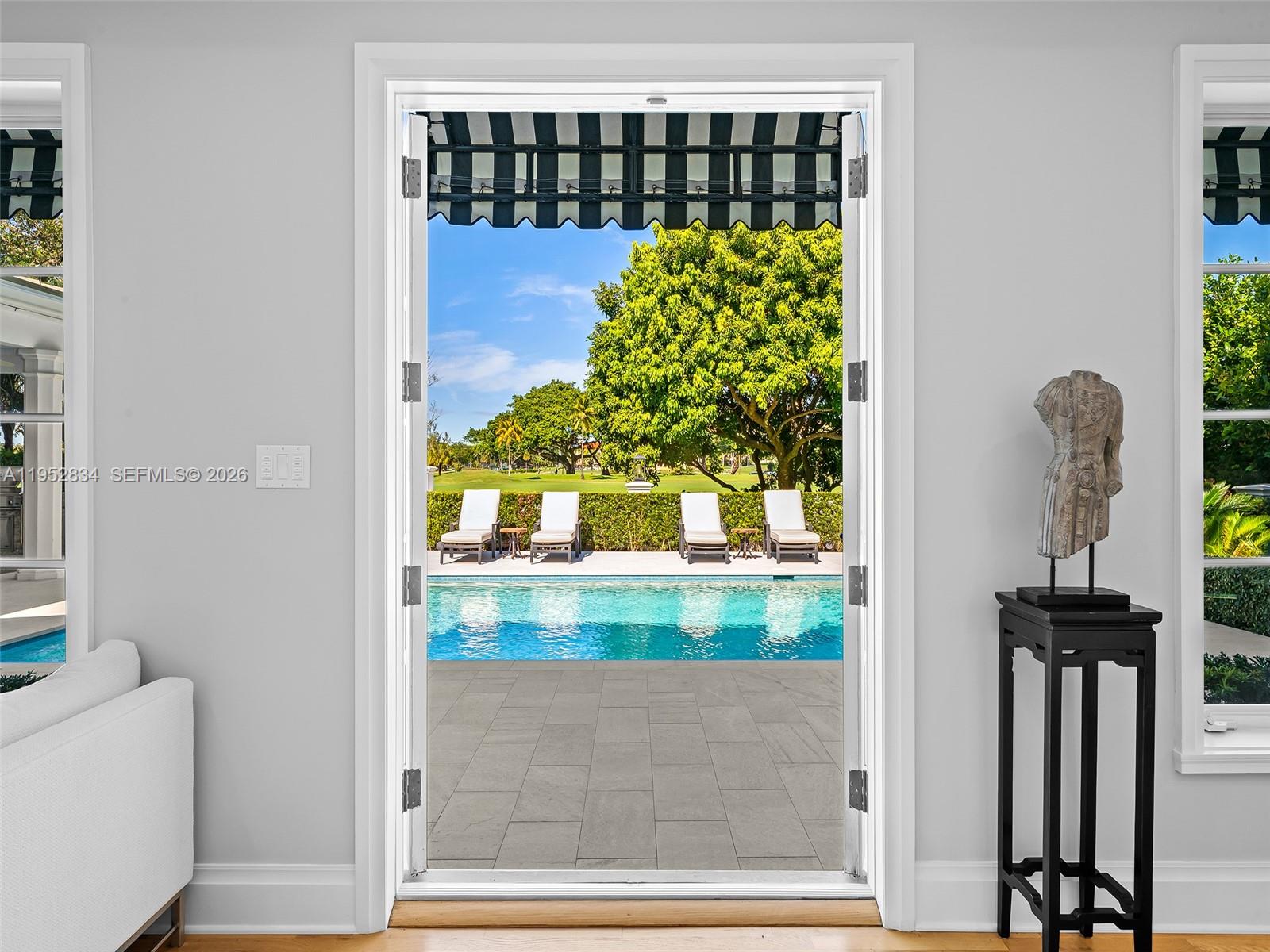 1257 Mariola Ct Coral Gables, FL 33134