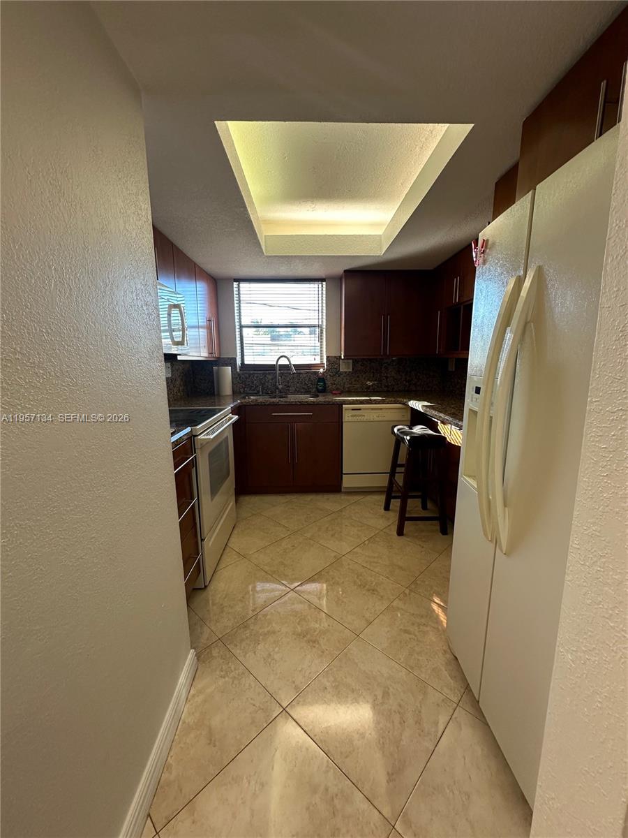 1334 Collins Ave #204 Miami Beach, FL 33139