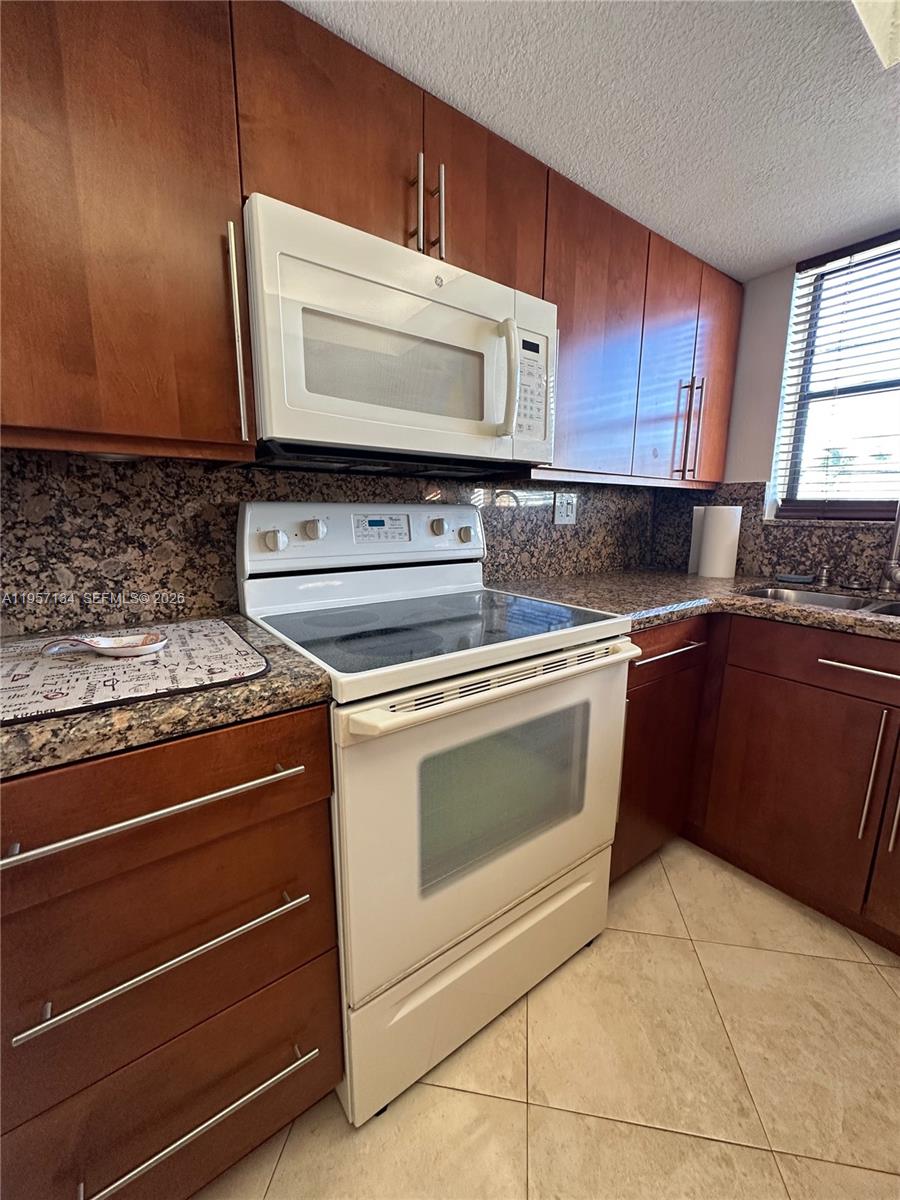 1334 Collins Ave #204 Miami Beach, FL 33139