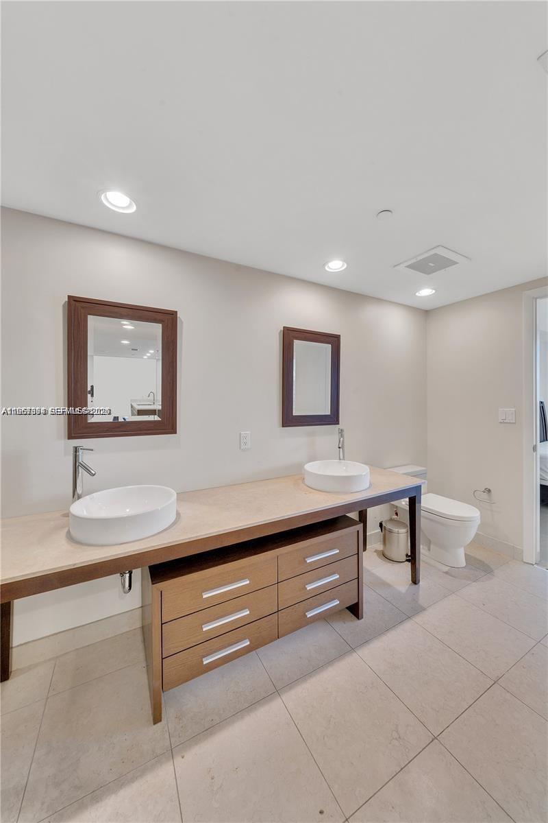 image Icon Brickell I7