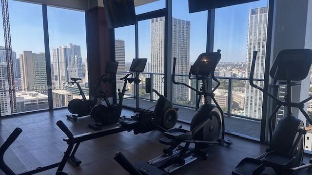 image The Crosby Miami Worldcenter49