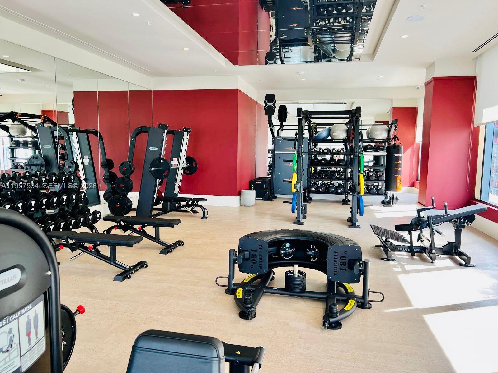 image The Crosby Miami Worldcenter50