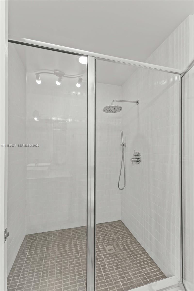 3470 E Coast Ave #H0401 Miami, FL 33137