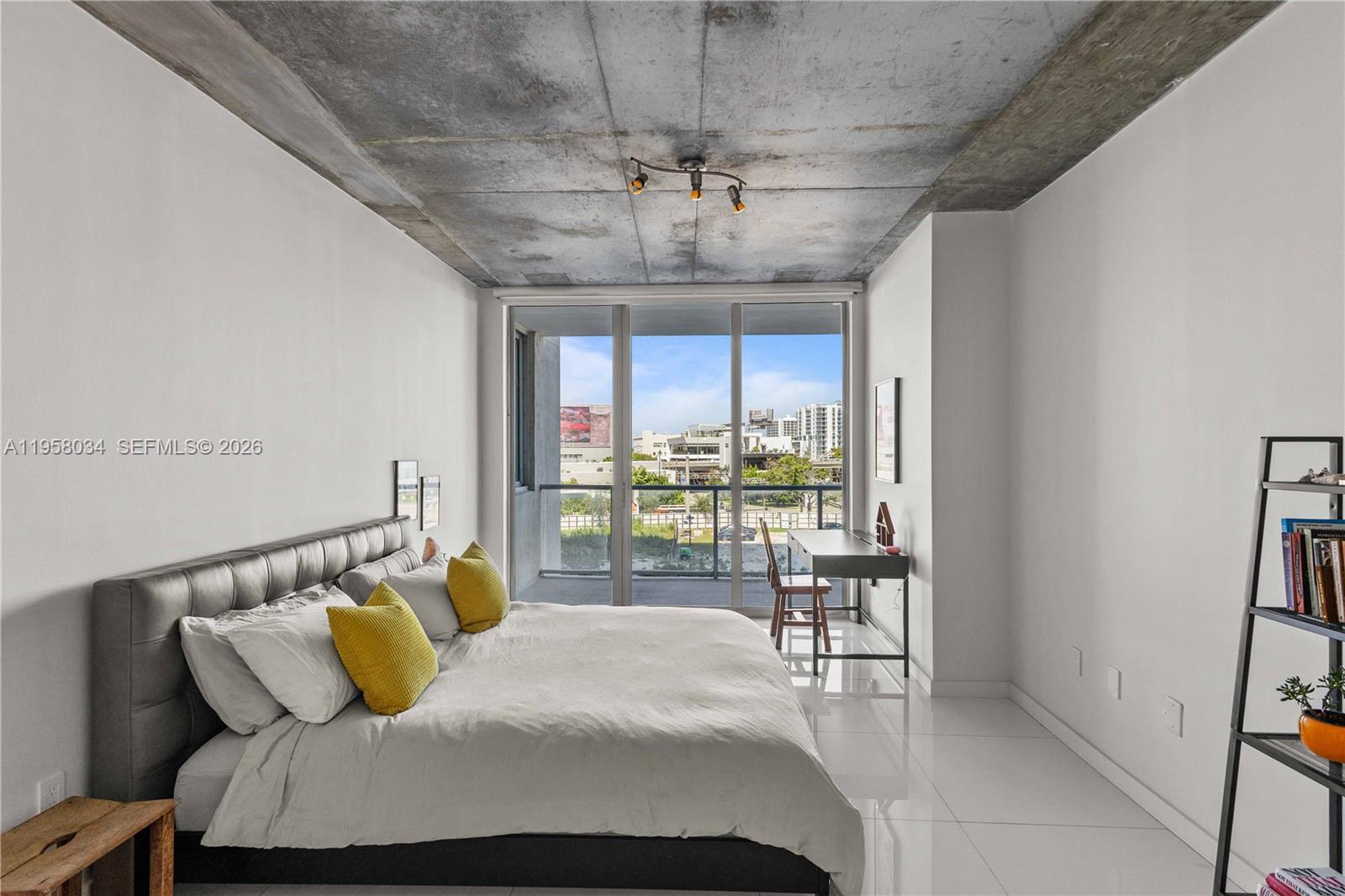 3470 E Coast Ave #H0401 Miami, FL 33137