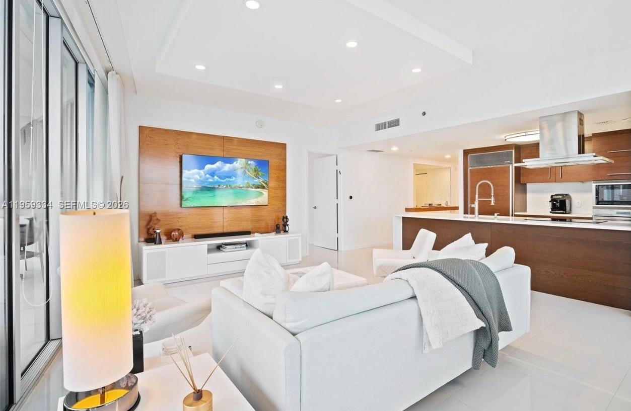 image Icon Brickell II14