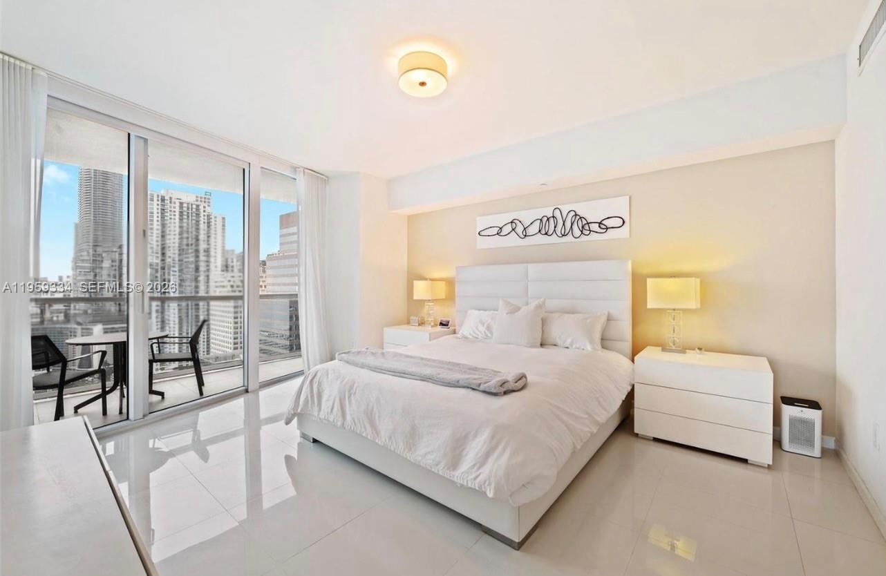 image Icon Brickell II22