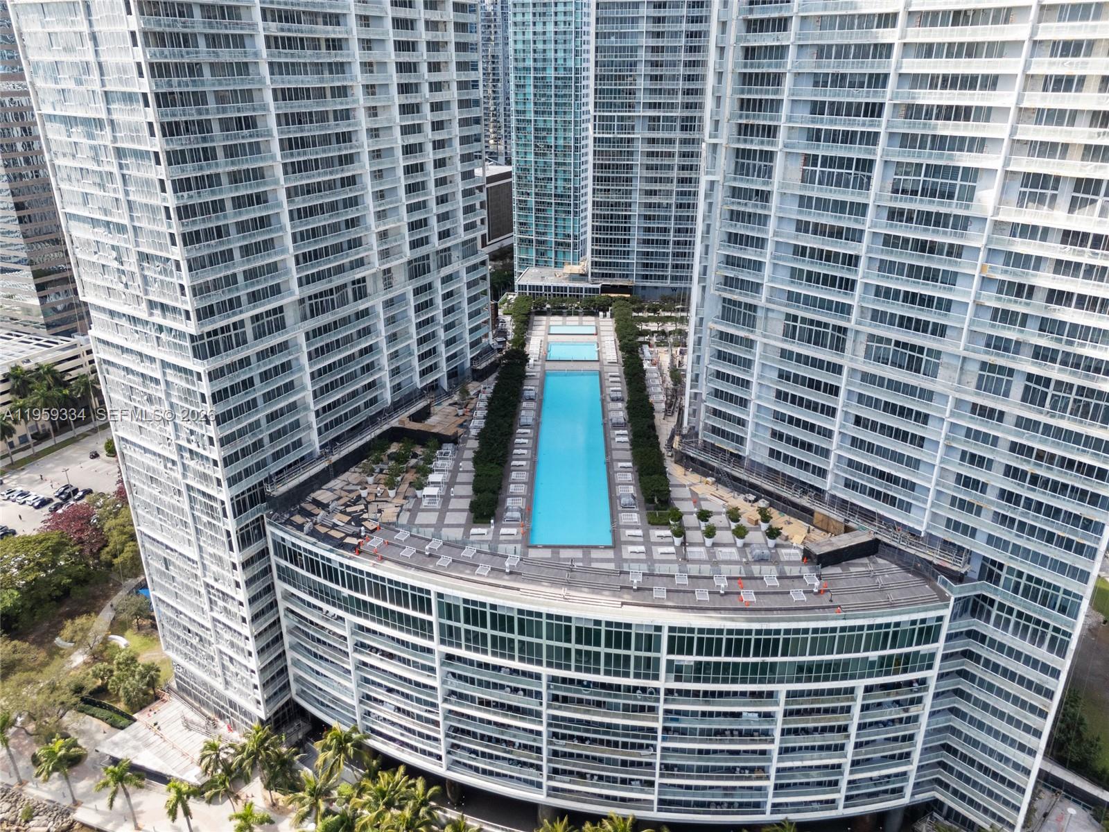 image Icon Brickell II31
