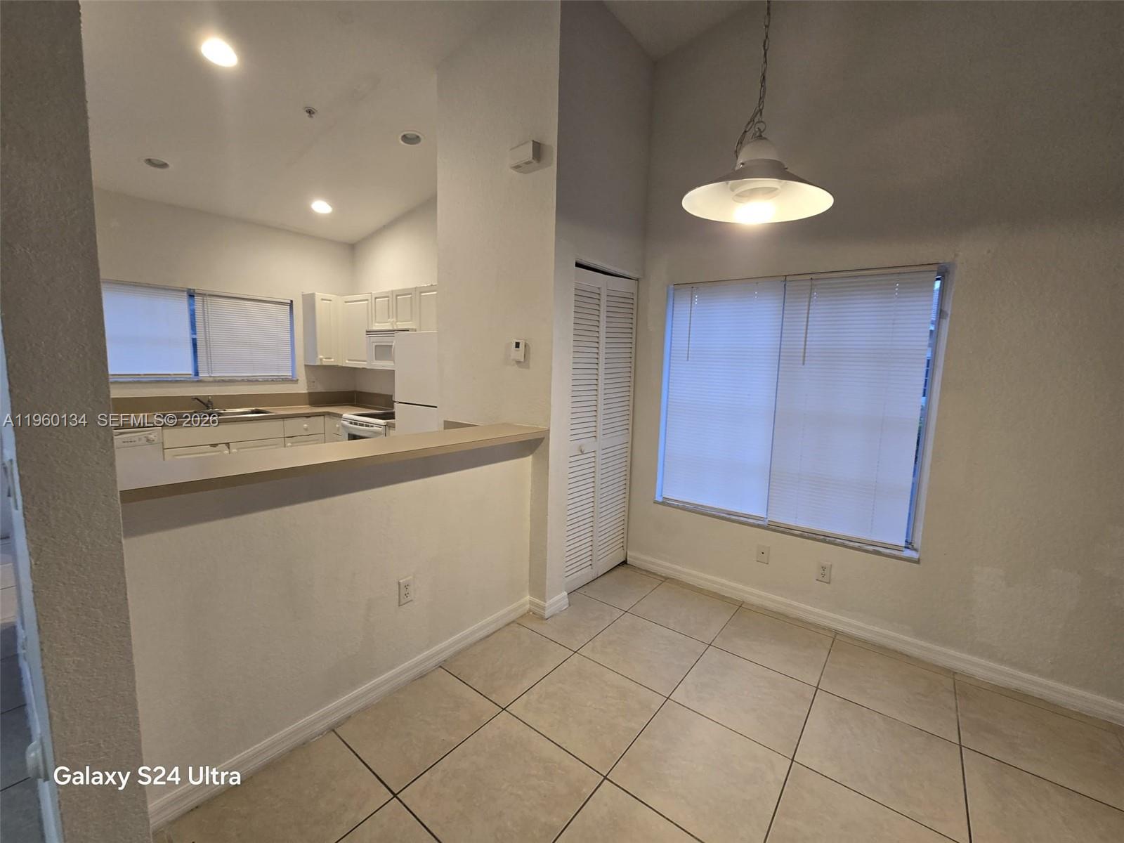 3908 SW 48th Ave Pembroke Park, FL 33023