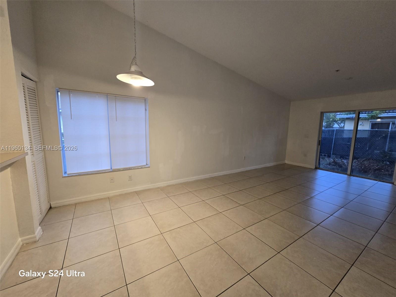 3908 SW 48th Ave Pembroke Park, FL 33023