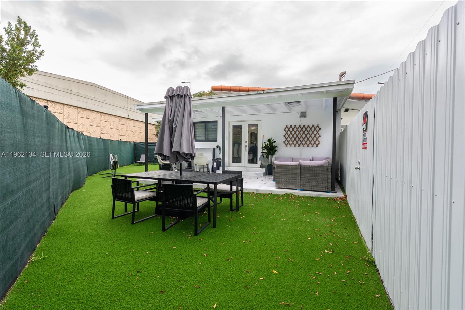 2840 NW 13th St Miami, FL 33125