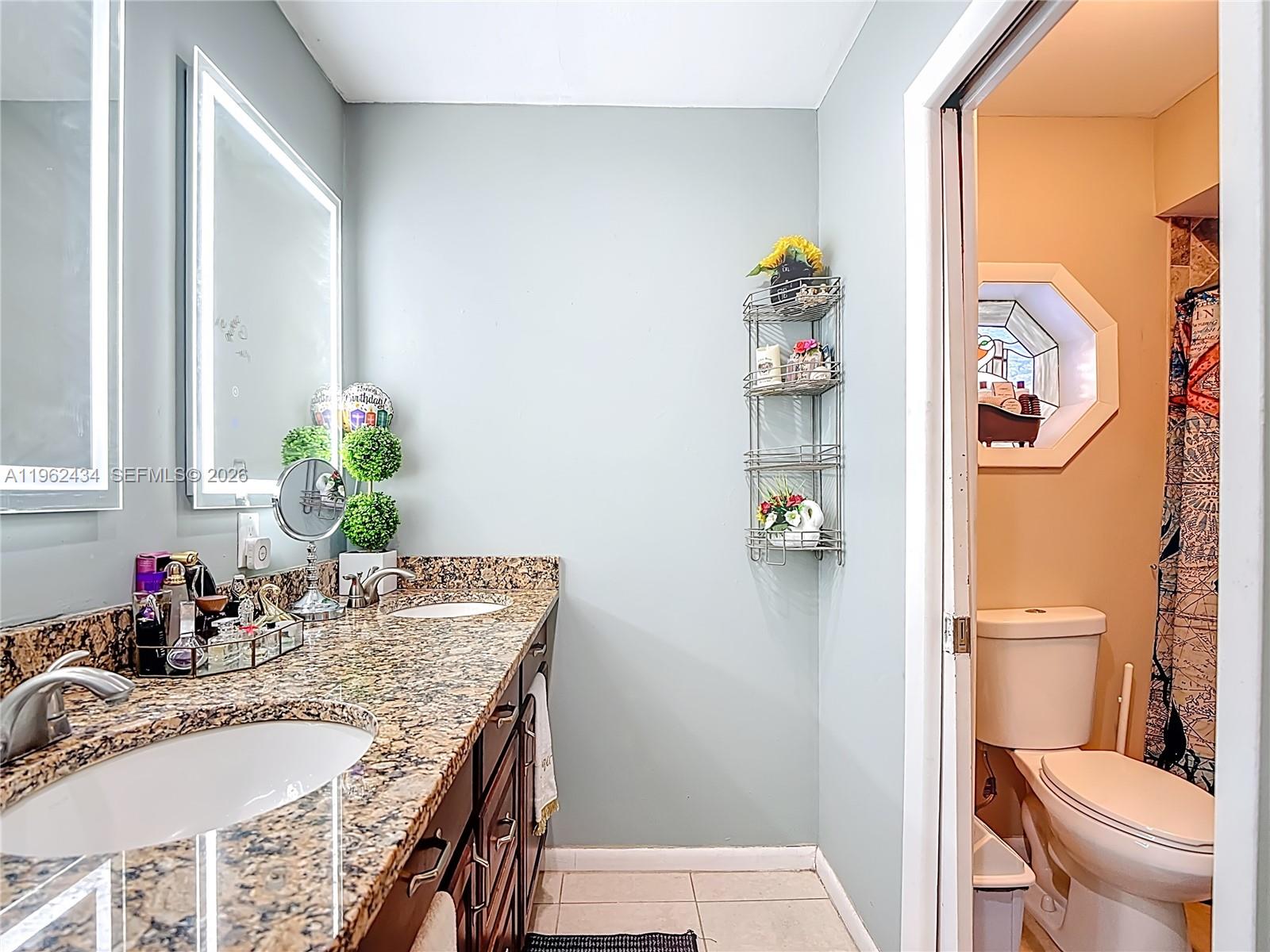 216 Greenwood Lehigh Acres, FL 33936