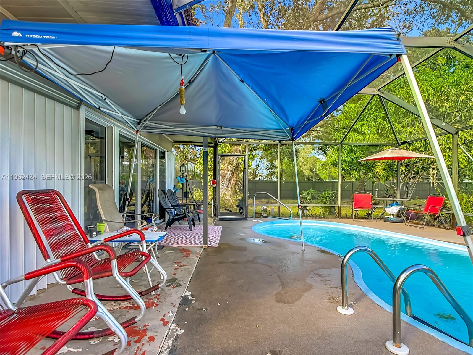 216 Greenwood Lehigh Acres, FL 33936