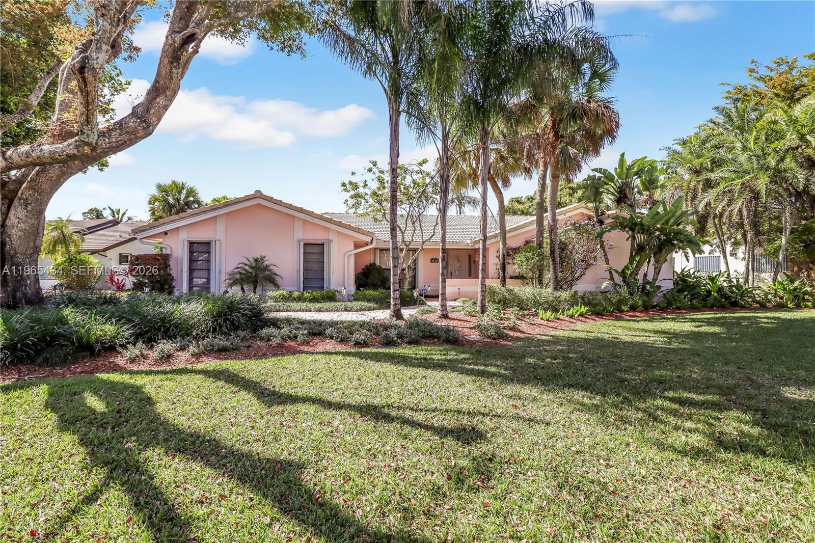 9620 E Calusa Clb Dr