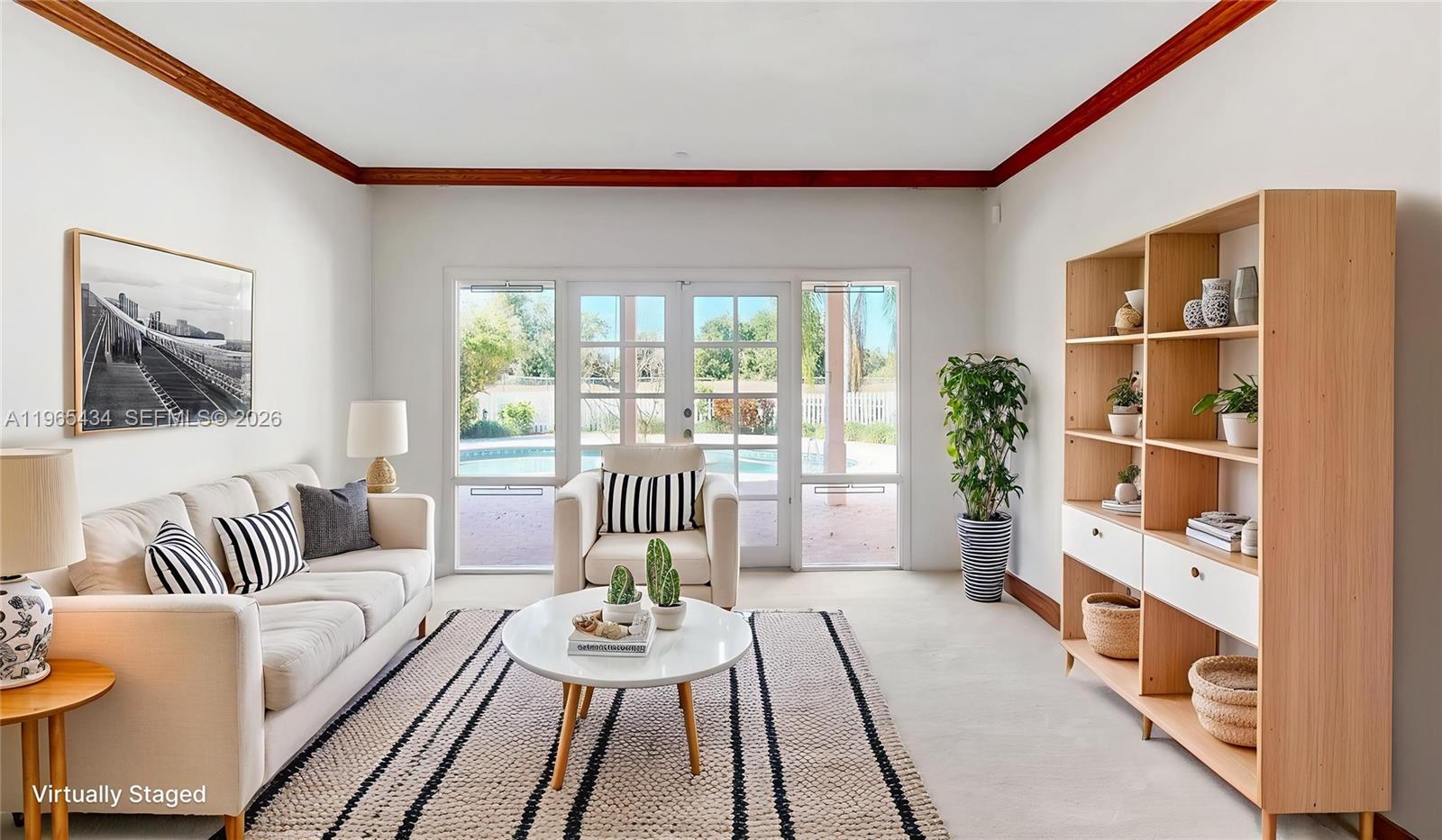 9620 E Calusa Clb Dr Miami, FL 33186