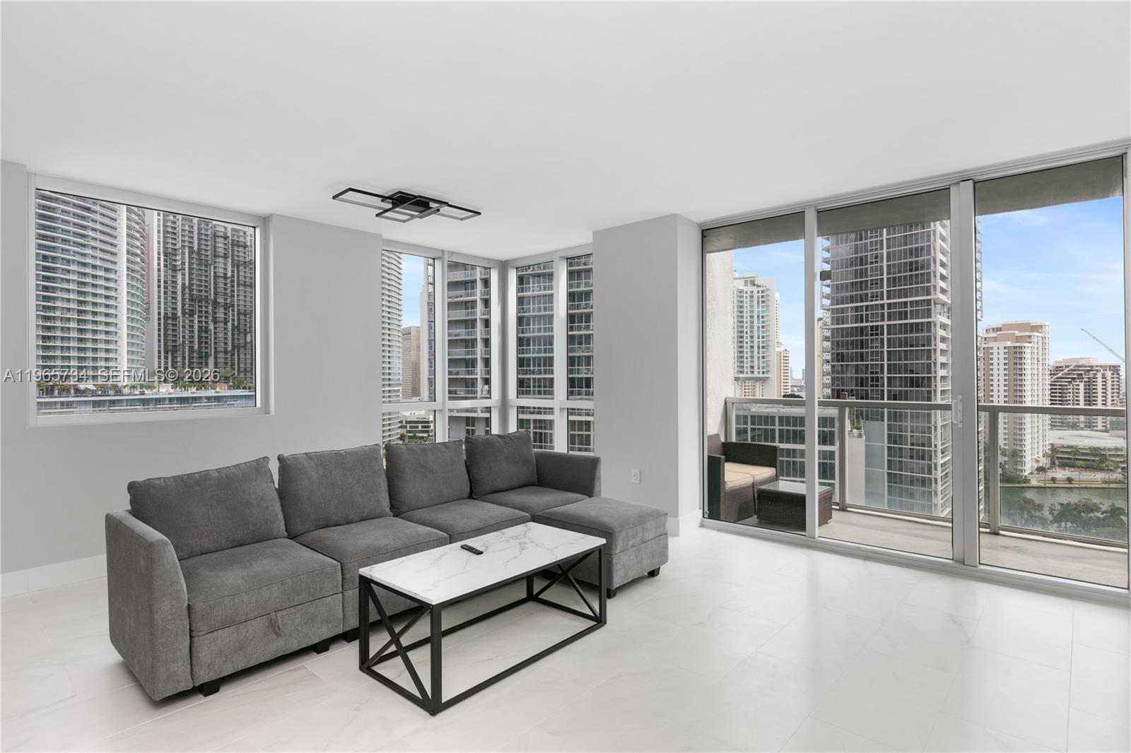 image 500 Brickell East2
