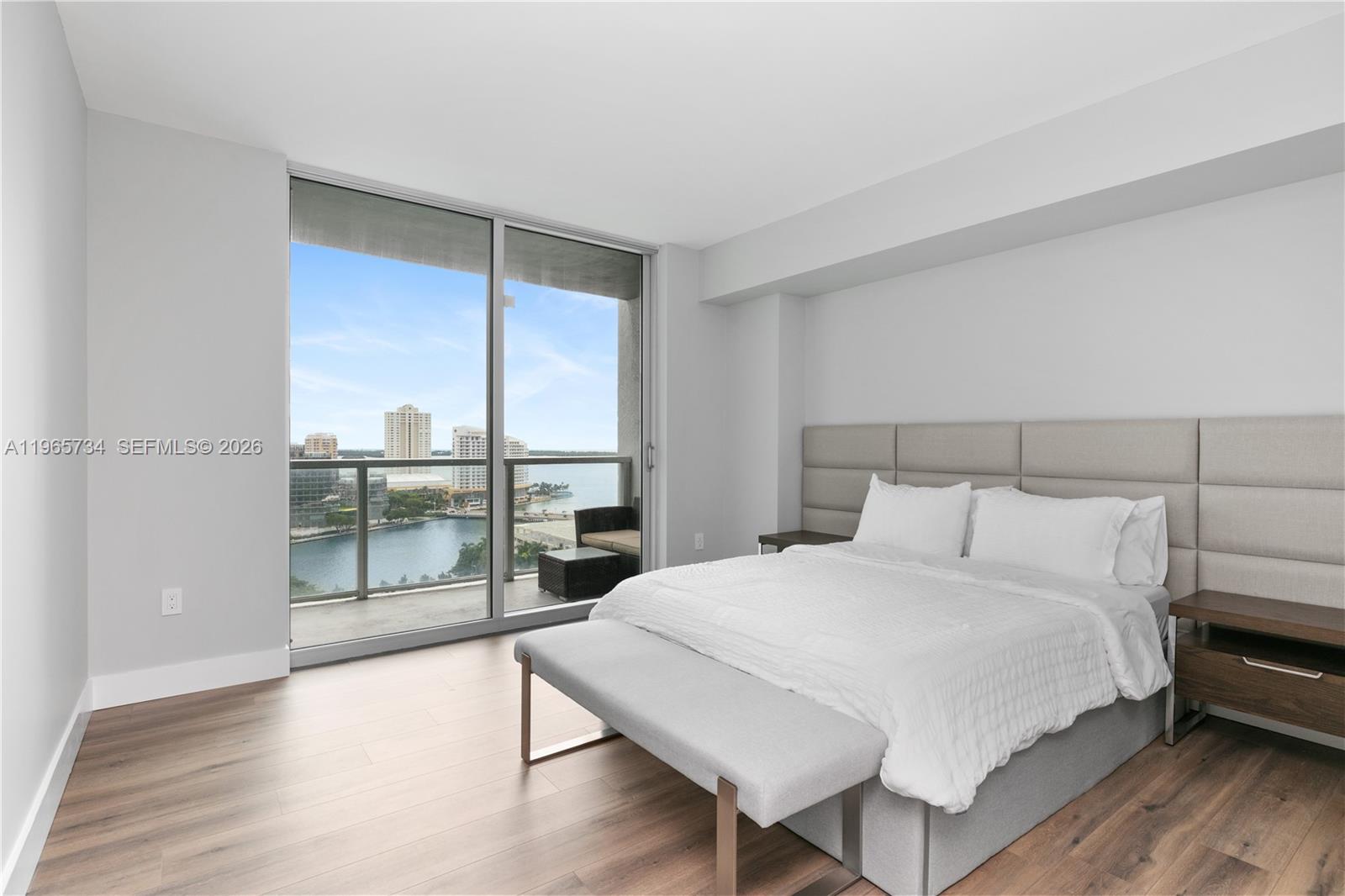 image 500 Brickell East6