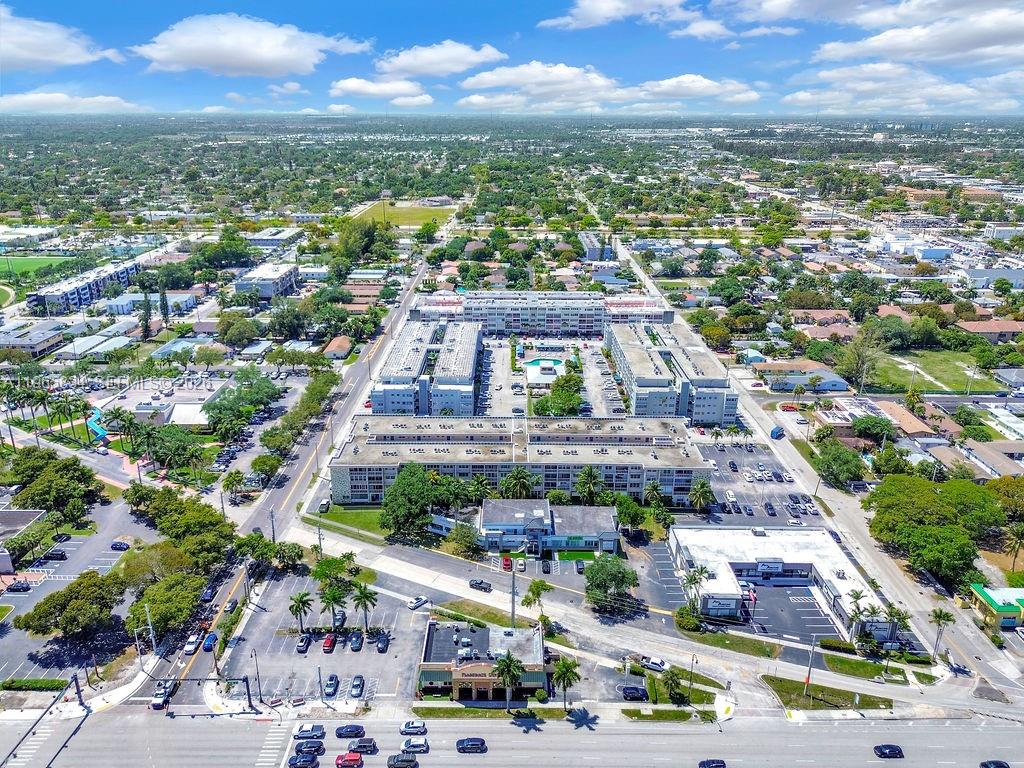 410 SE 2nd St #223 Hallandale Beach, FL 33009
