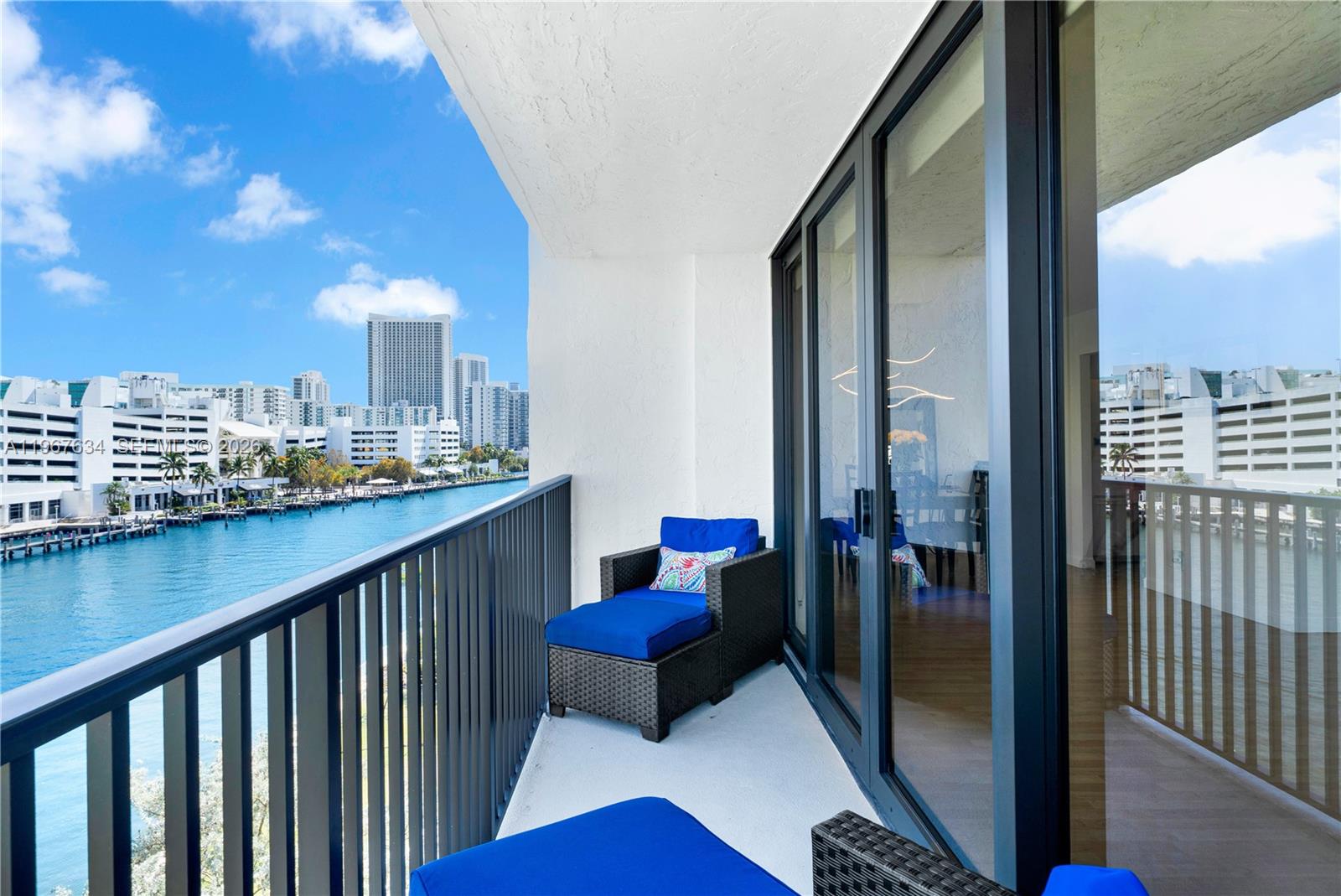 600 Parkview Dr #621 Hallandale Beach, FL 33009