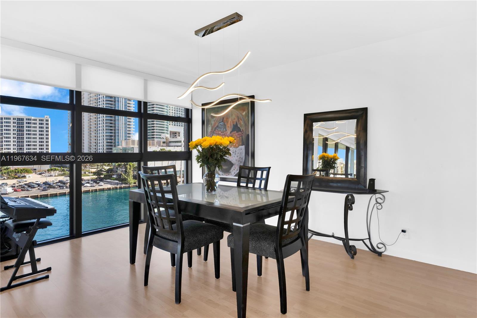 600 Parkview Dr #621 Hallandale Beach, FL 33009