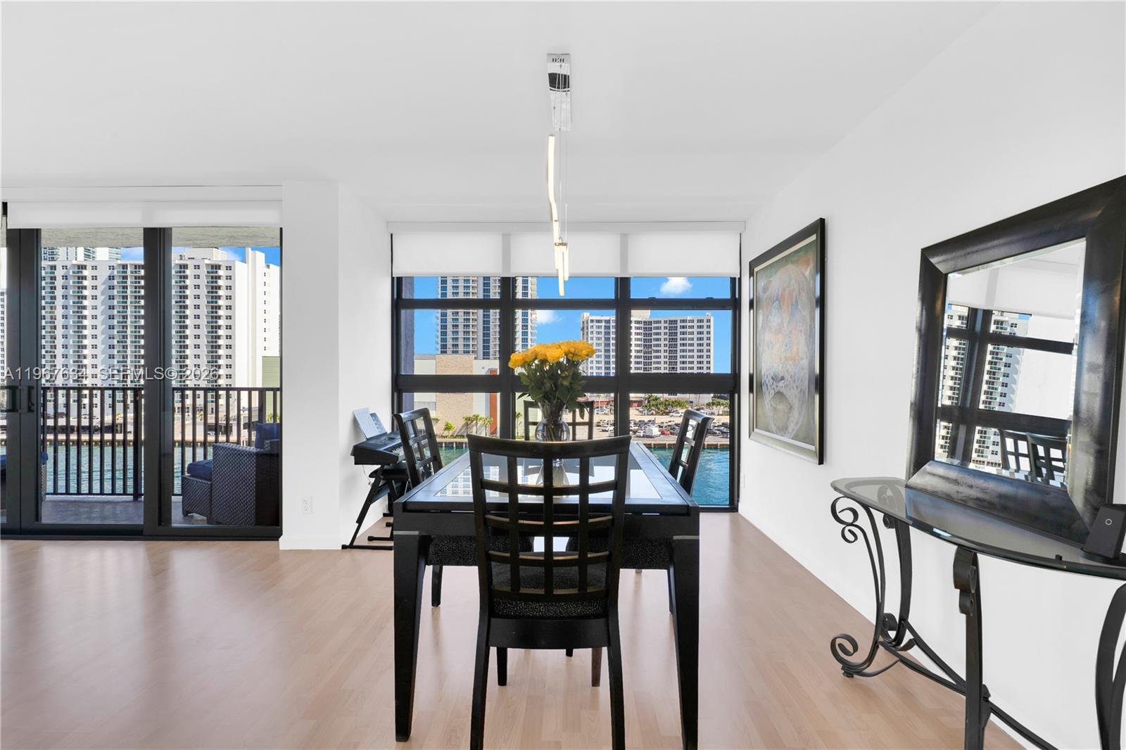 600 Parkview Dr #621 Hallandale Beach, FL 33009