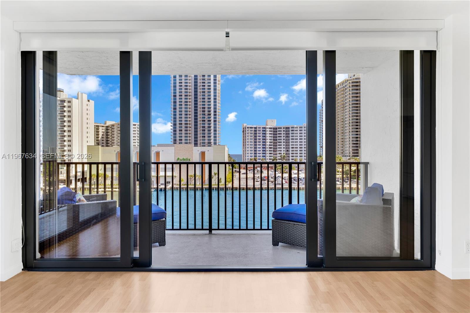 600 Parkview Dr #621 Hallandale Beach, FL 33009