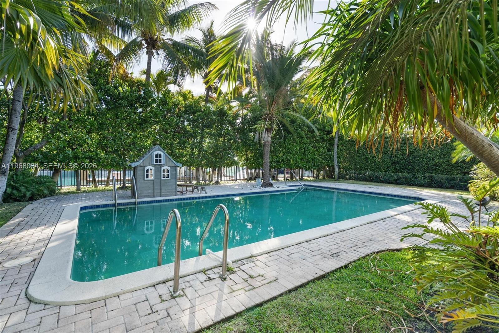 10121 E Broadview Dr Bay Harbor Islands, FL 33154