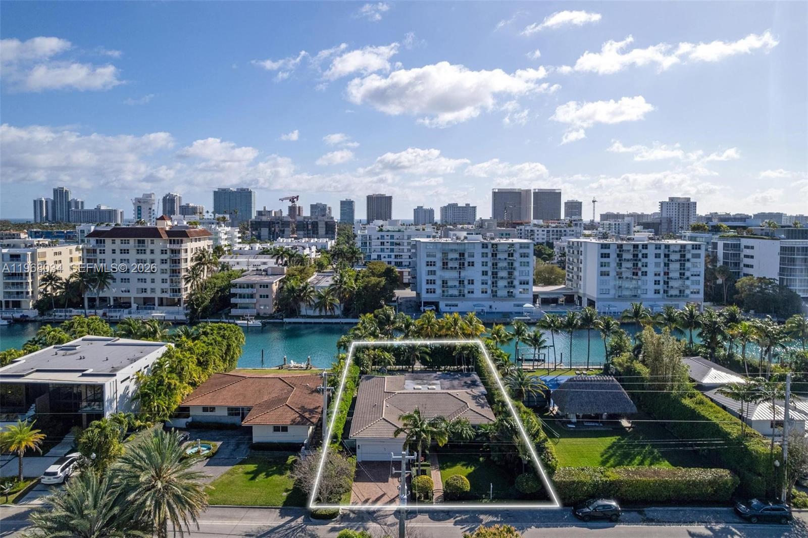 10121 E Broadview Dr Bay Harbor Islands, FL 33154