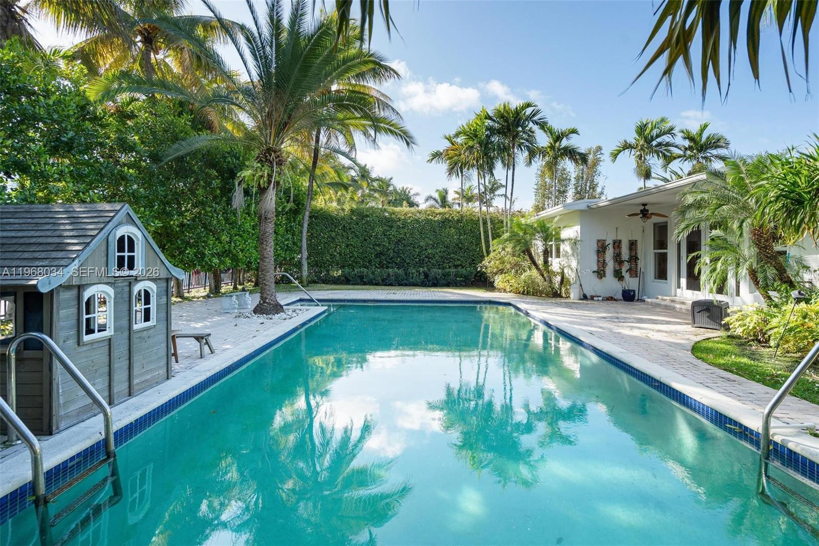 10121 E Broadview Dr Bay Harbor Islands, FL 33154