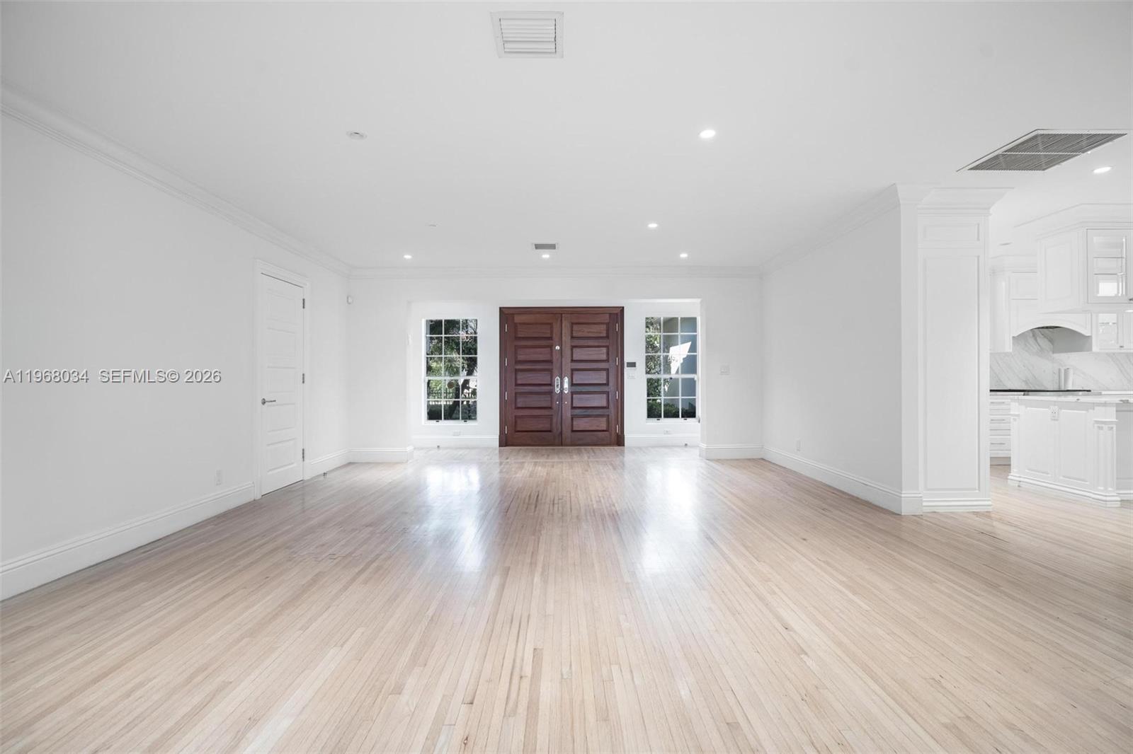 10121 E Broadview Dr Bay Harbor Islands, FL 33154