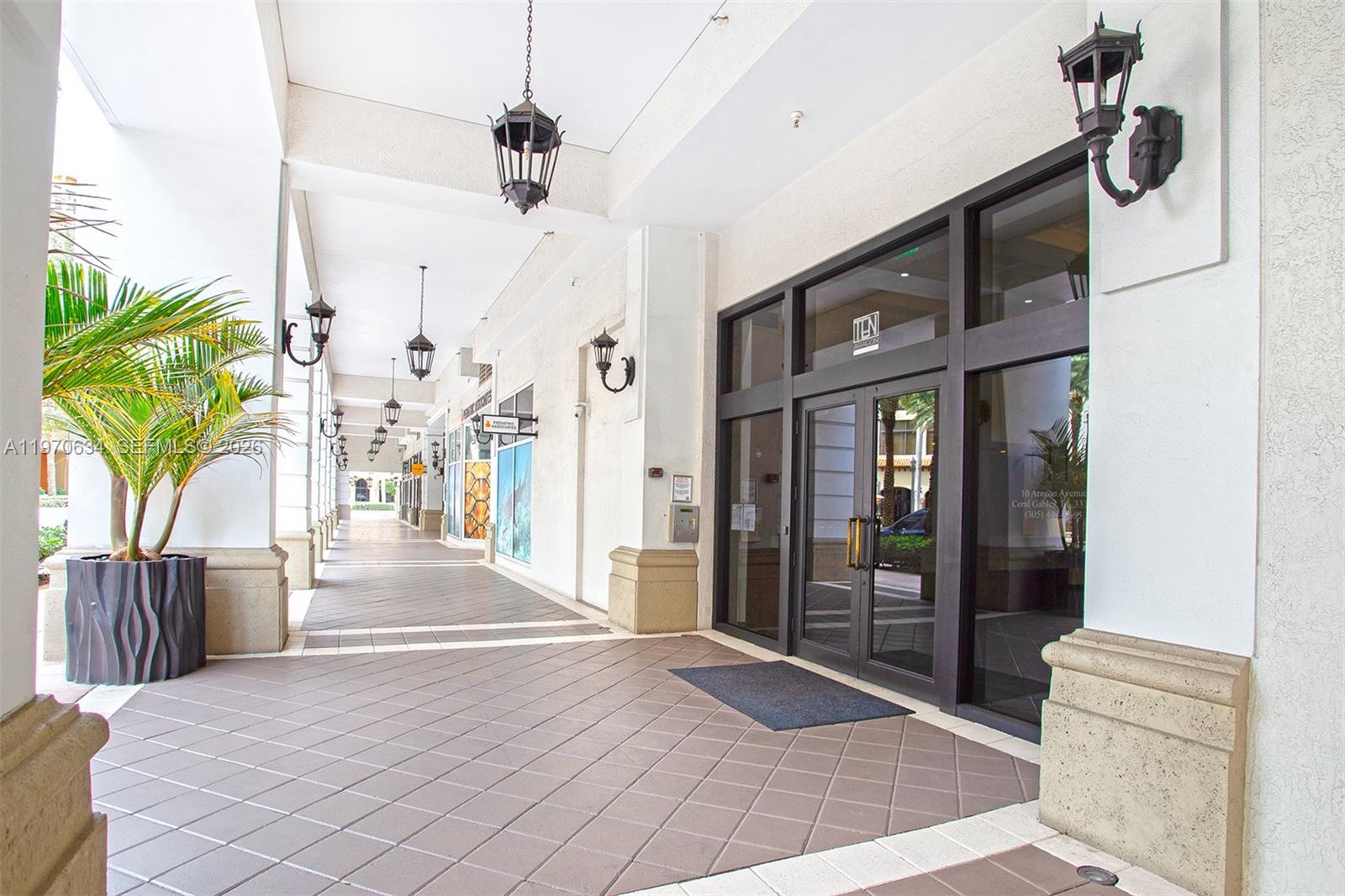 image Ten Aragon Condo31