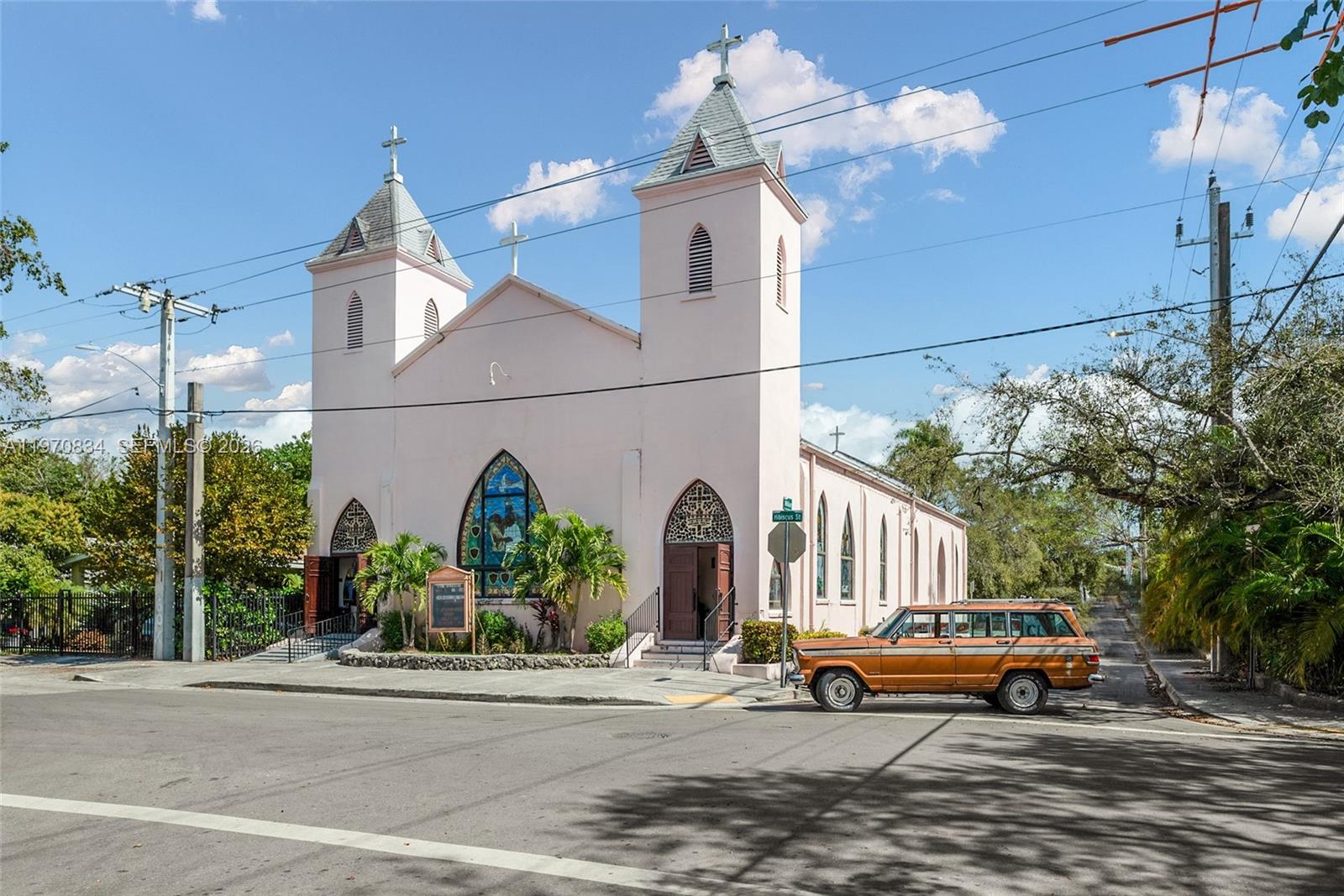 3554 William Ave Miami, FL 33133