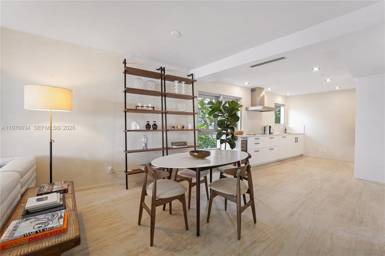 1491 Lincoln Ter #201 Miami Beach, FL 33139