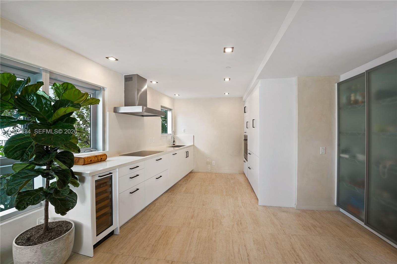 1491 Lincoln Ter #201 Miami Beach, FL 33139