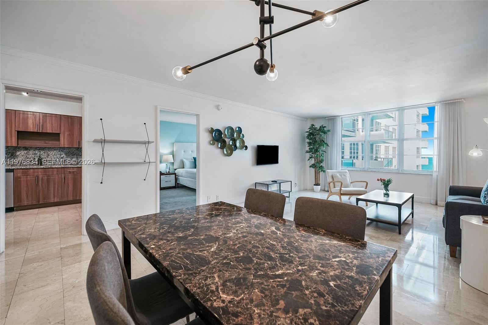 5101 Collins Ave #11L Miami Beach, FL 33140