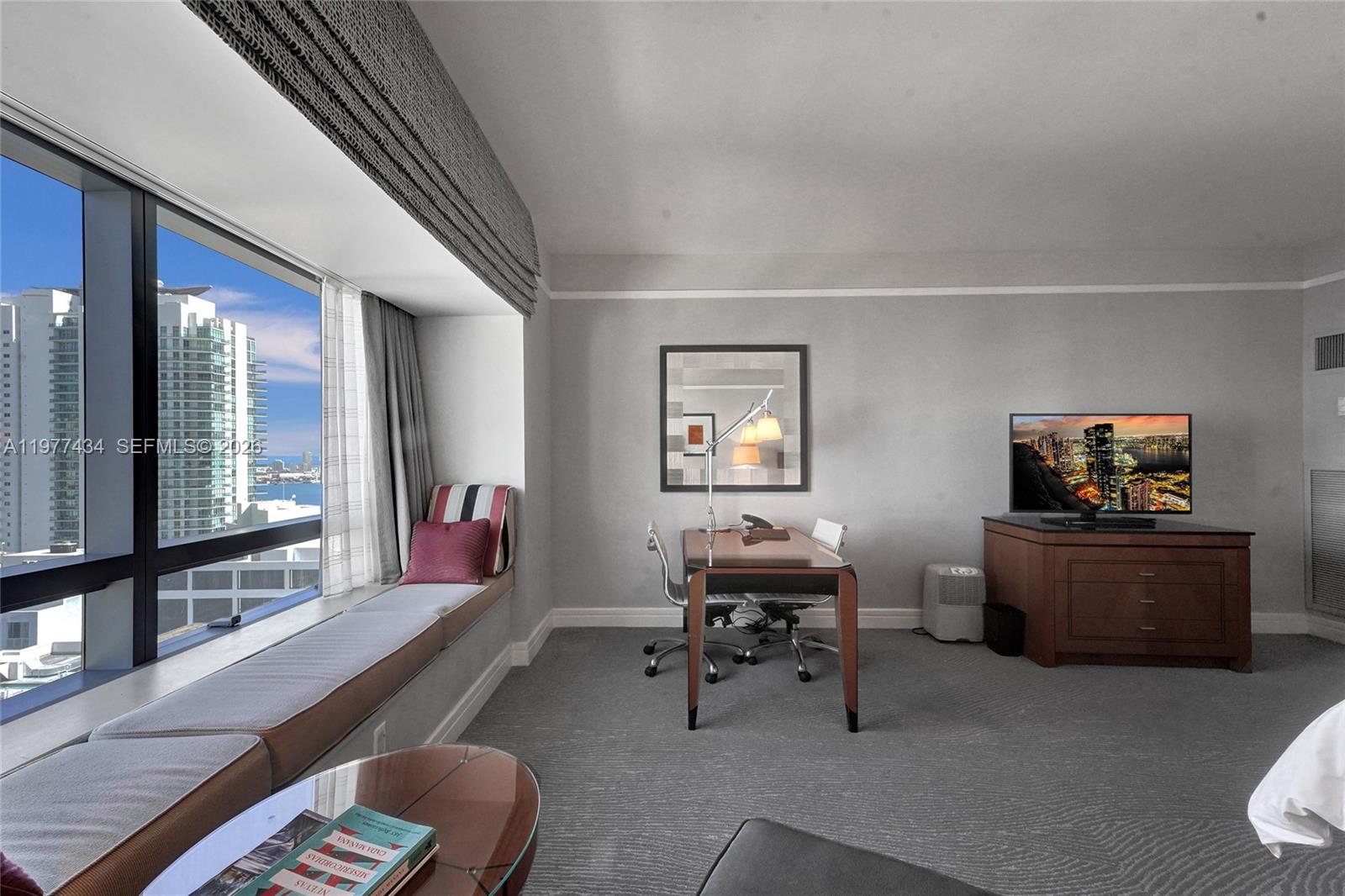 1435 Brickell Ave #3308 Miami, FL 33131