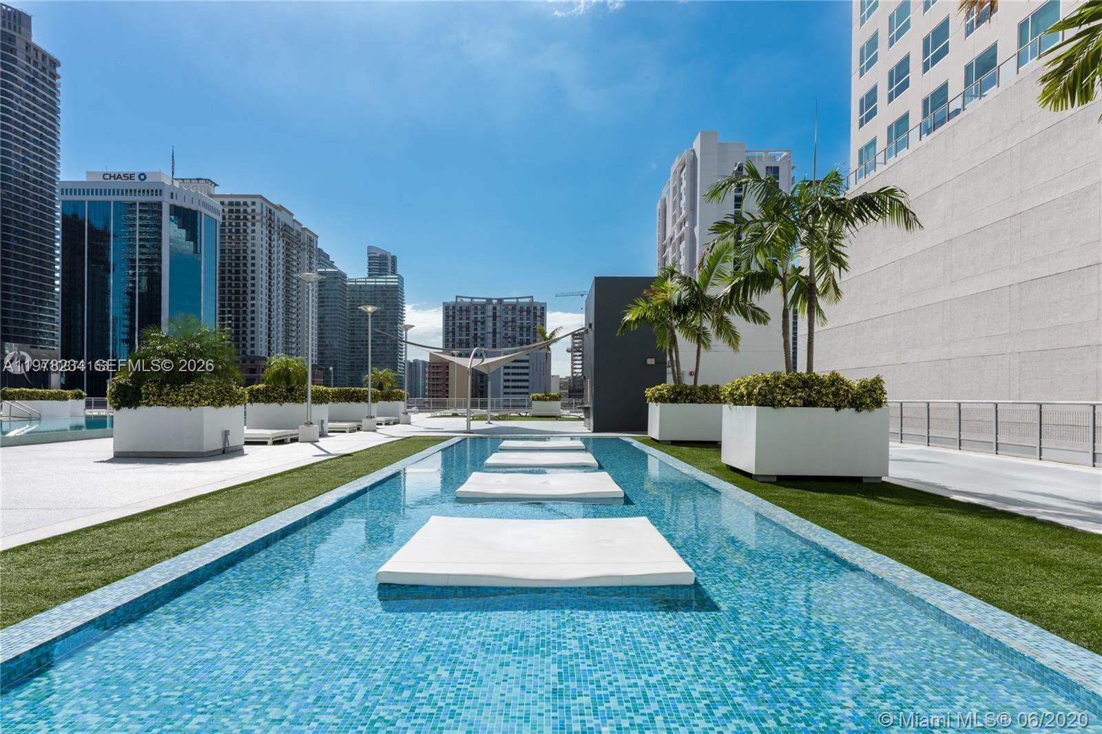 690 SW 1st Ct #2726 Miami, FL 33130