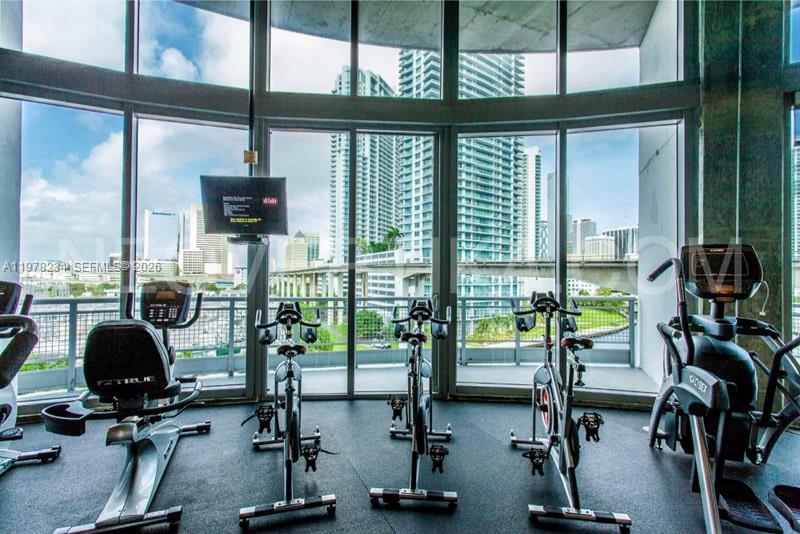 690 SW 1st Ct #2726 Miami, FL 33130