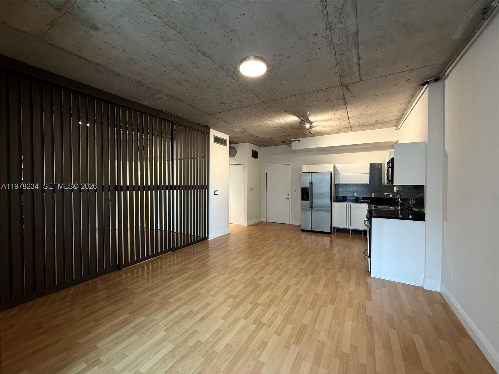 690 SW 1st Ct #2726 Miami, FL 33130