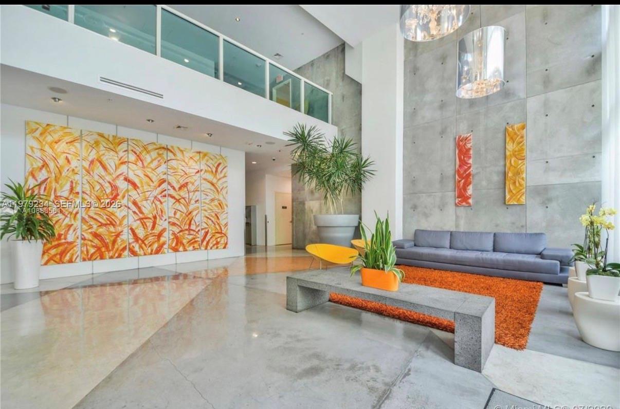 image Loft Downtown I13