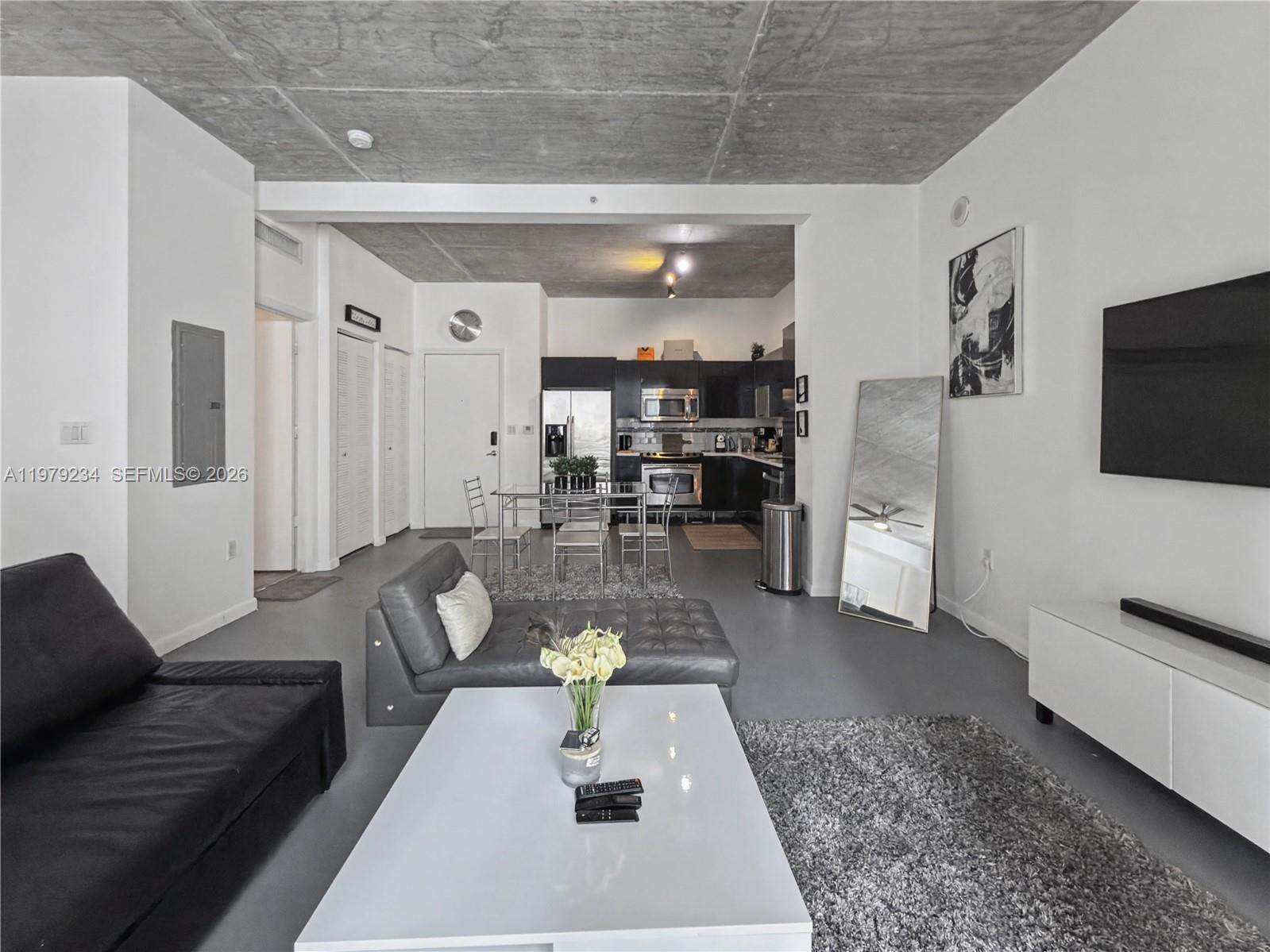 image Loft Downtown I17