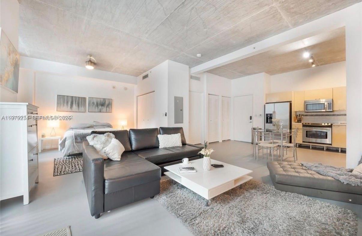 image Loft Downtown I3