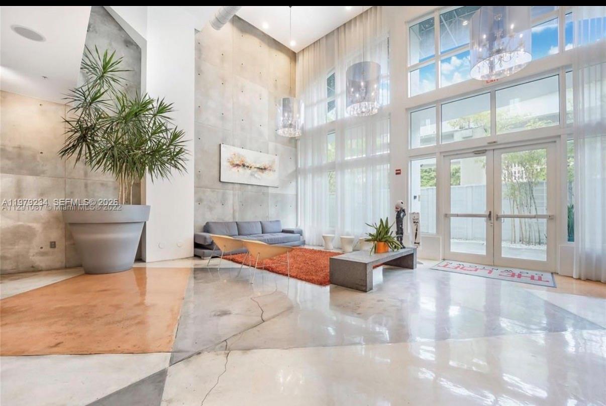 image Loft Downtown I6