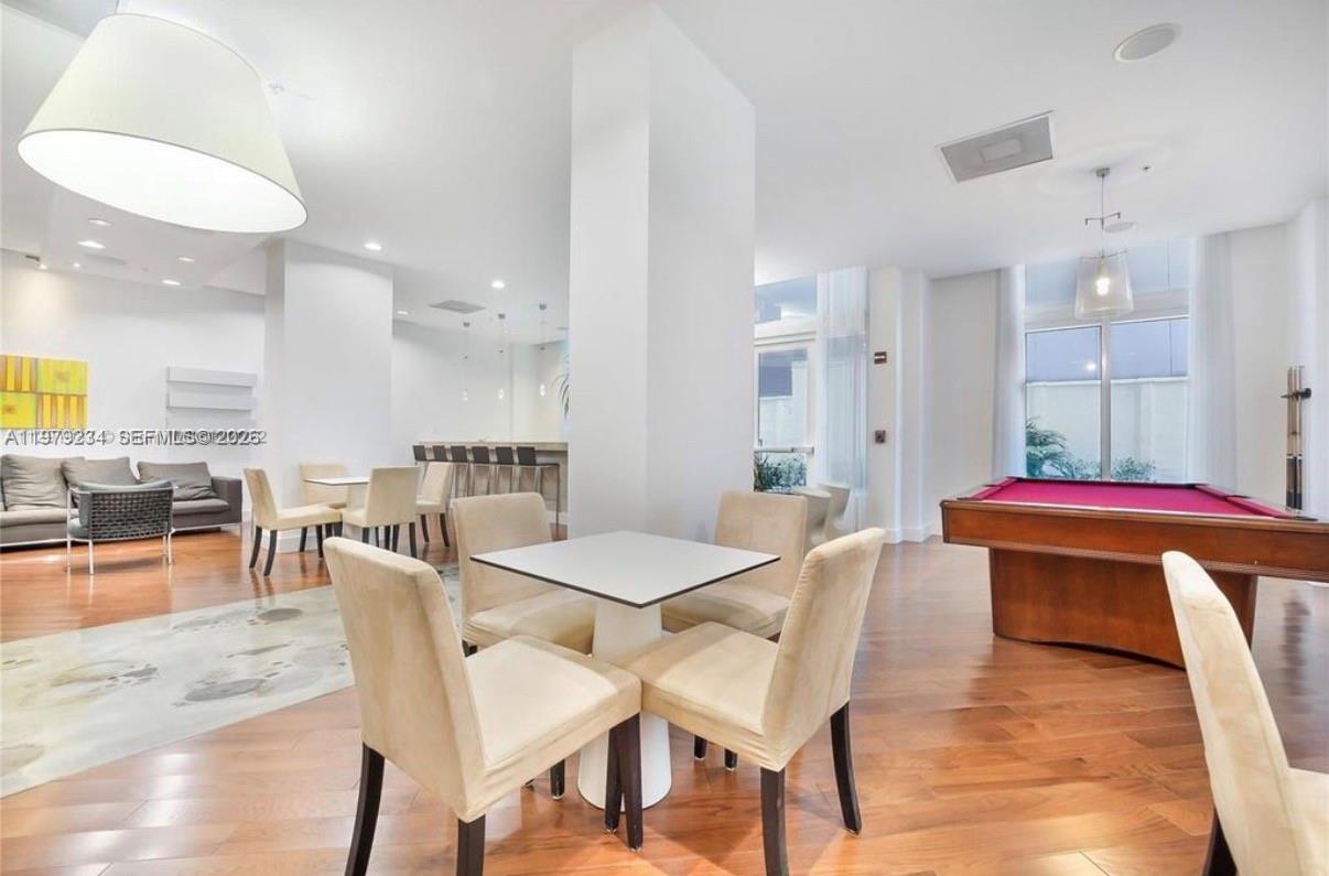 image Loft Downtown I8