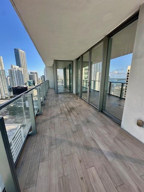 image Reach Brickell City Centre15