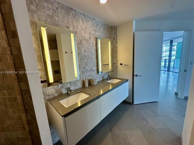 image Reach Brickell City Centre19