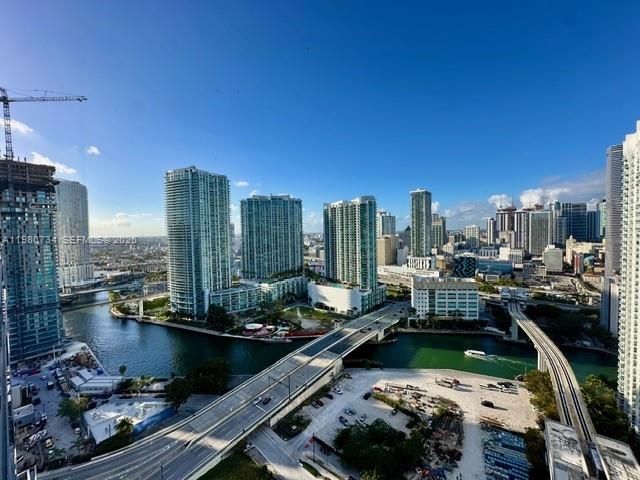 image Reach Brickell City Centre31